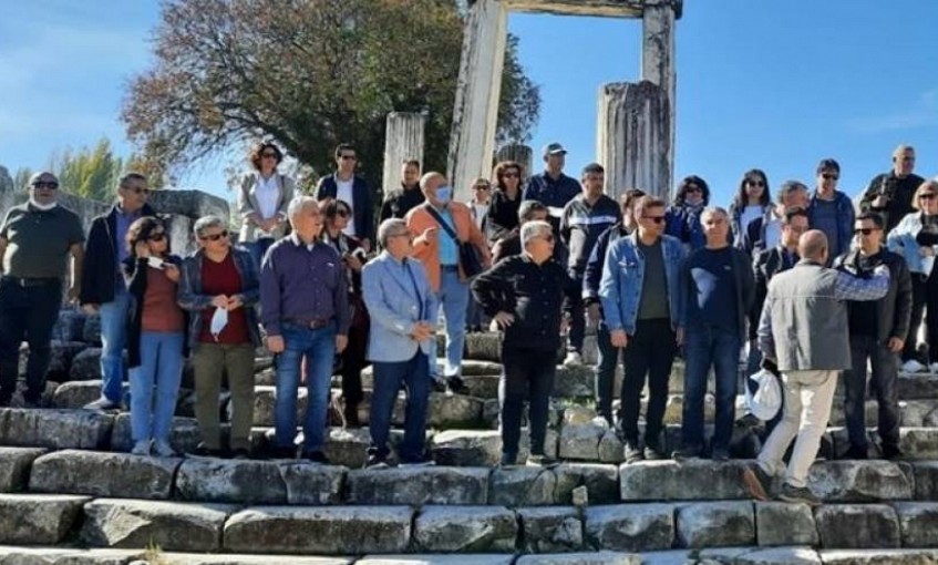 ANTİK KENTLERE İL MÜDÜRLERİ ÇIKARTMASI