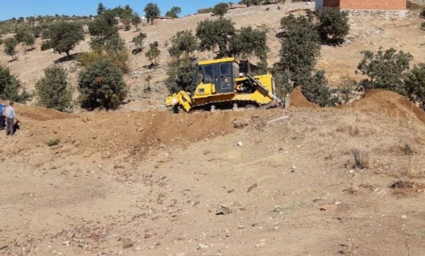 Manisa Köprübaşı göletlerinde temizlik çalışması