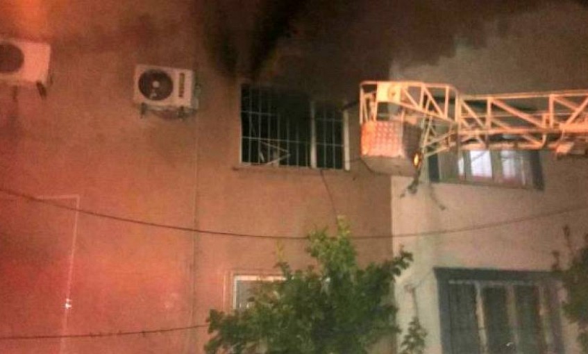 Muğla'da evde çıkan yangında bir kişi yaşamını yitirdi